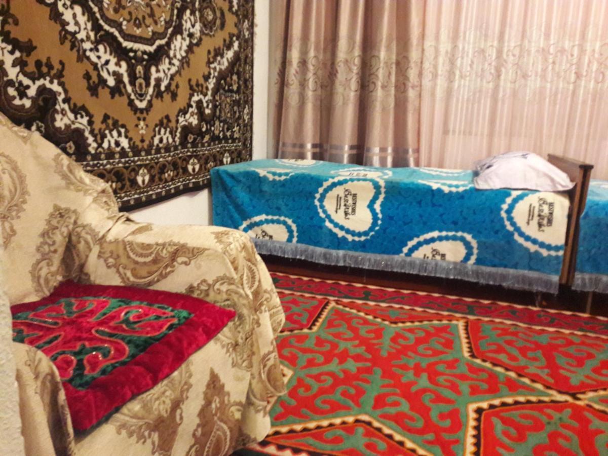 Kyzart Guesthouse Bagysh Buitenkant foto